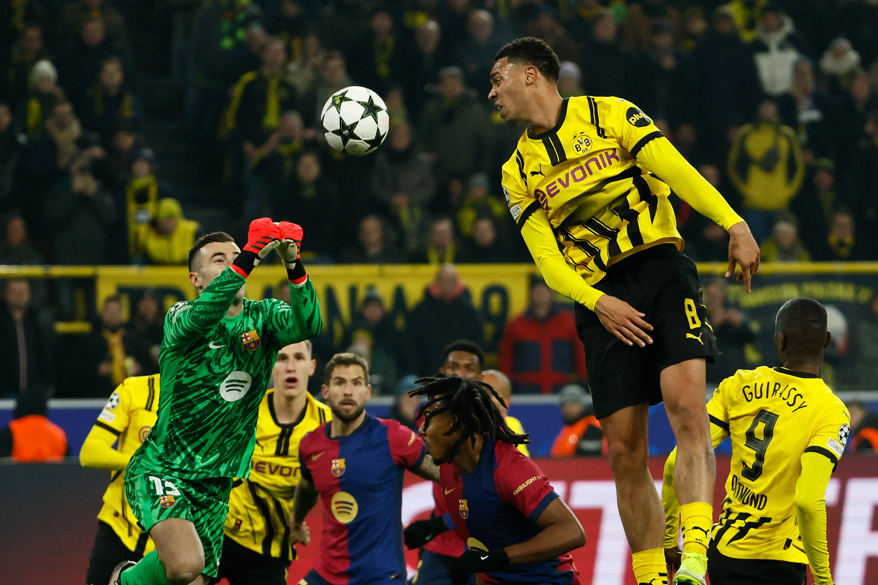 多特蒙德险胜曼城，艰难晋级的简单介绍