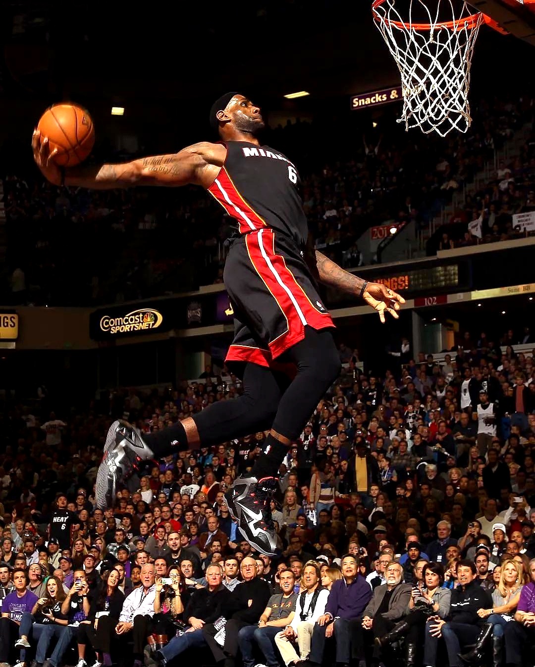 爱游戏网页版-热火狂飙三分，横扫篮网，获得胜利