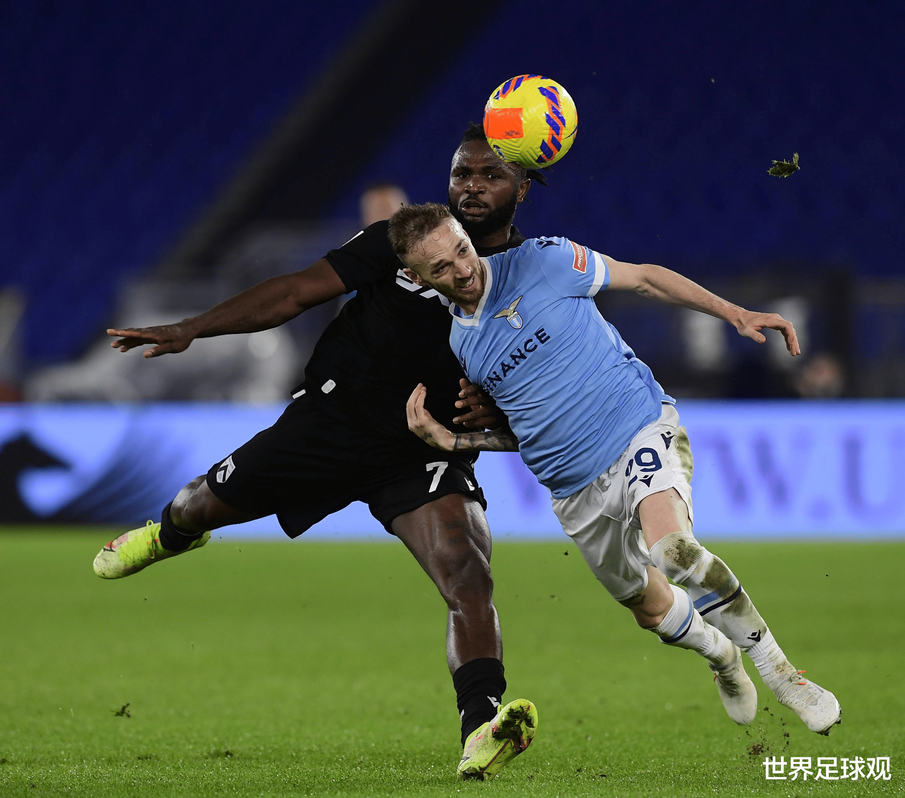 爱游戏app-关于意甲比赛中一幕幕精彩对决引发球迷热议的信息