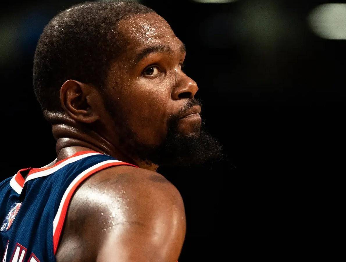 爱游戏官网-篮网横扫太阳，杜兰特狂砍分