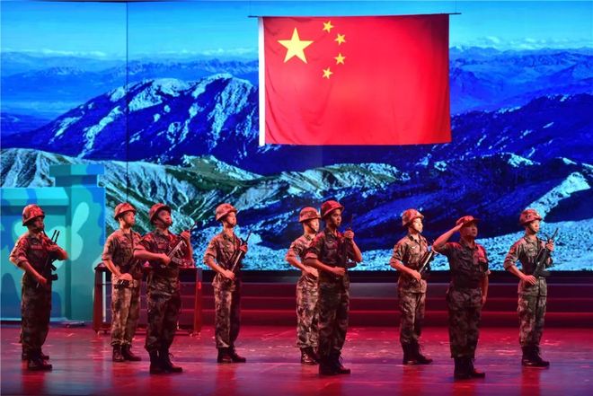 经过激烈角逐,一支强队脱颖而出 经过激烈角逐,一支强队脱颖而出